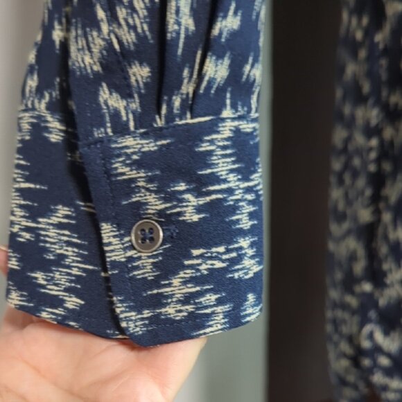 Lila Rose Navy and Cream Long Sleeve Dress - Picture 3 of 8